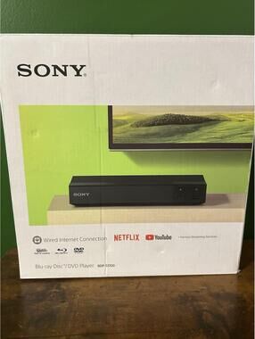 Sony BDP-S1700 Blu-ray Disc DVD Player w/ Streaming Wi-Fi Used in Box